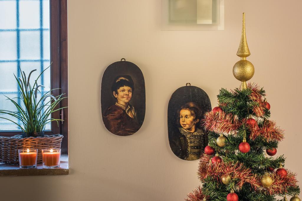 Vermaaten Boutique Suites Emerald Todi Extérieur photo