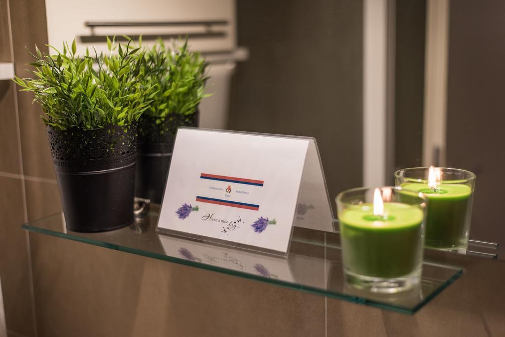 Vermaaten Boutique Suites Emerald Todi Extérieur photo